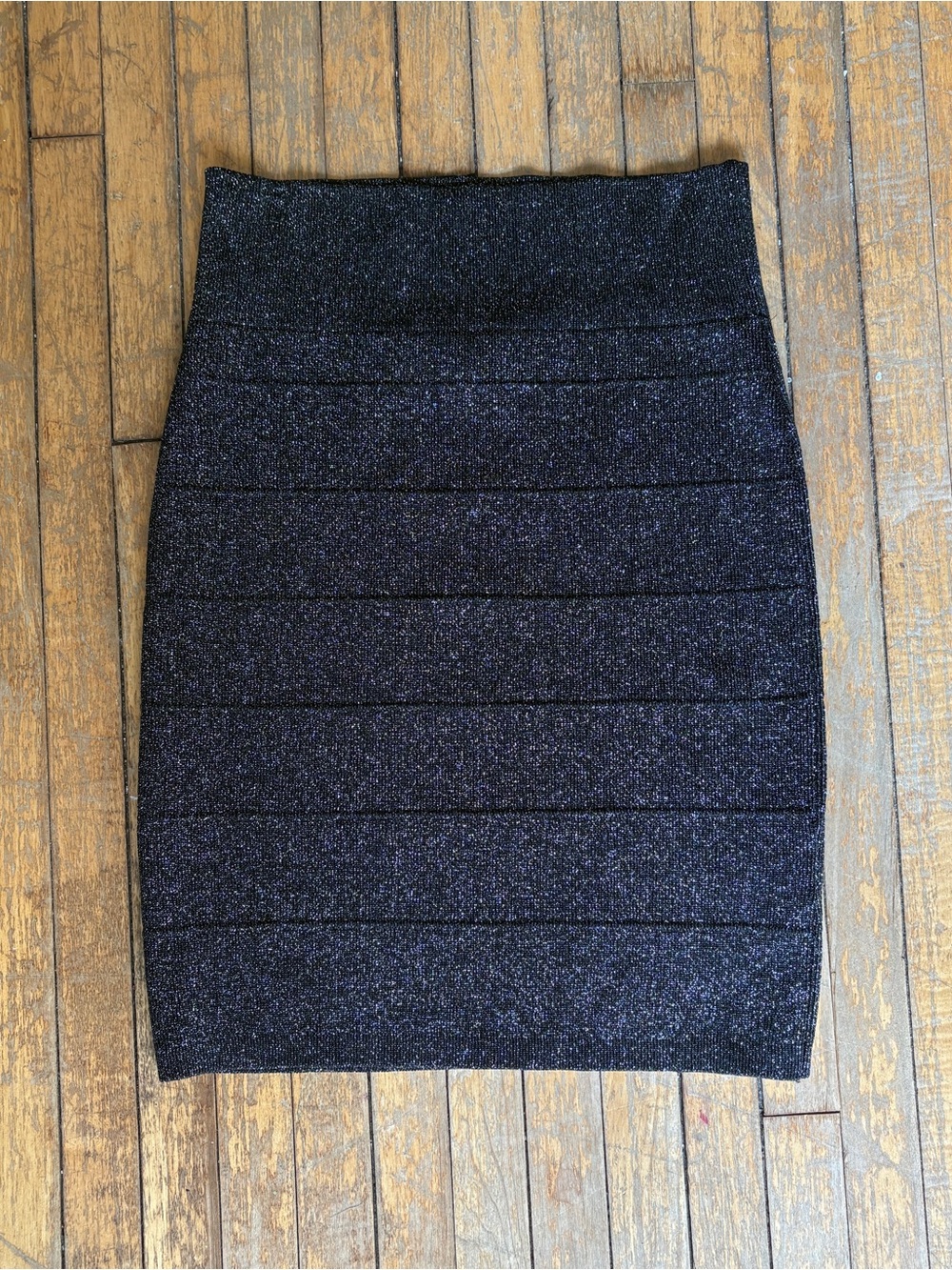 Rock & Republic Y2K Sparkle Pencil Bandange Skirt — Black and Silver Size Small
